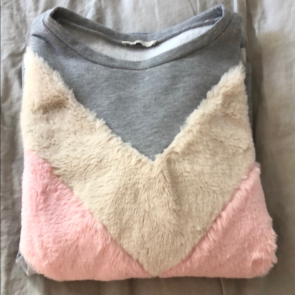 Cotton sweater with faux fur